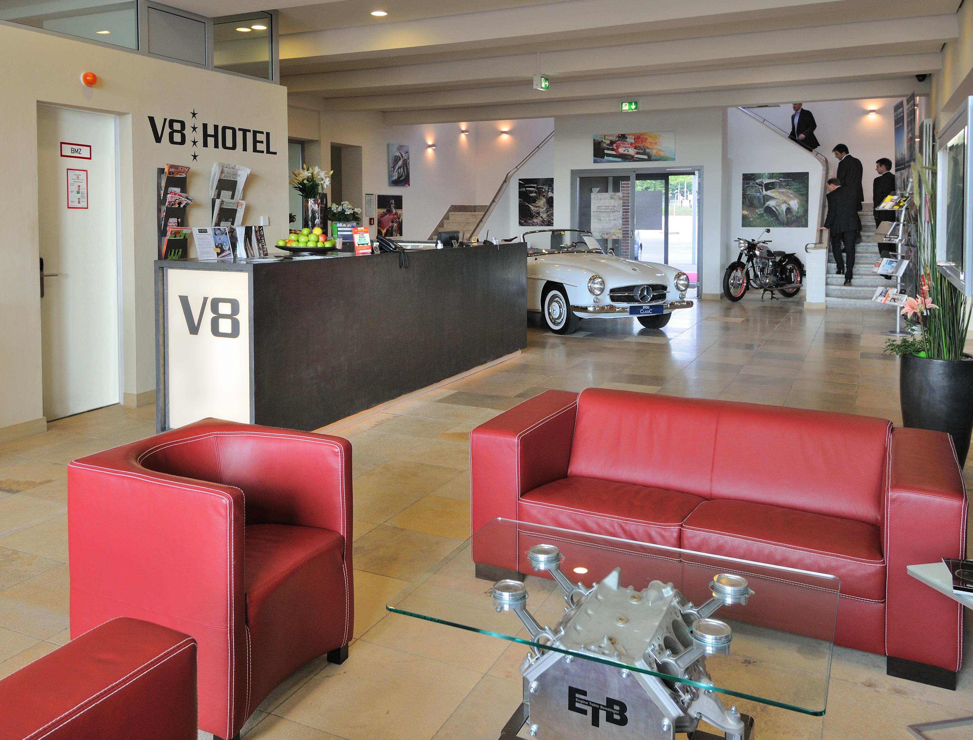 V8 Hotel Classic Motorworld Region Stuttgart Boeblingen Ngoại thất bức ảnh