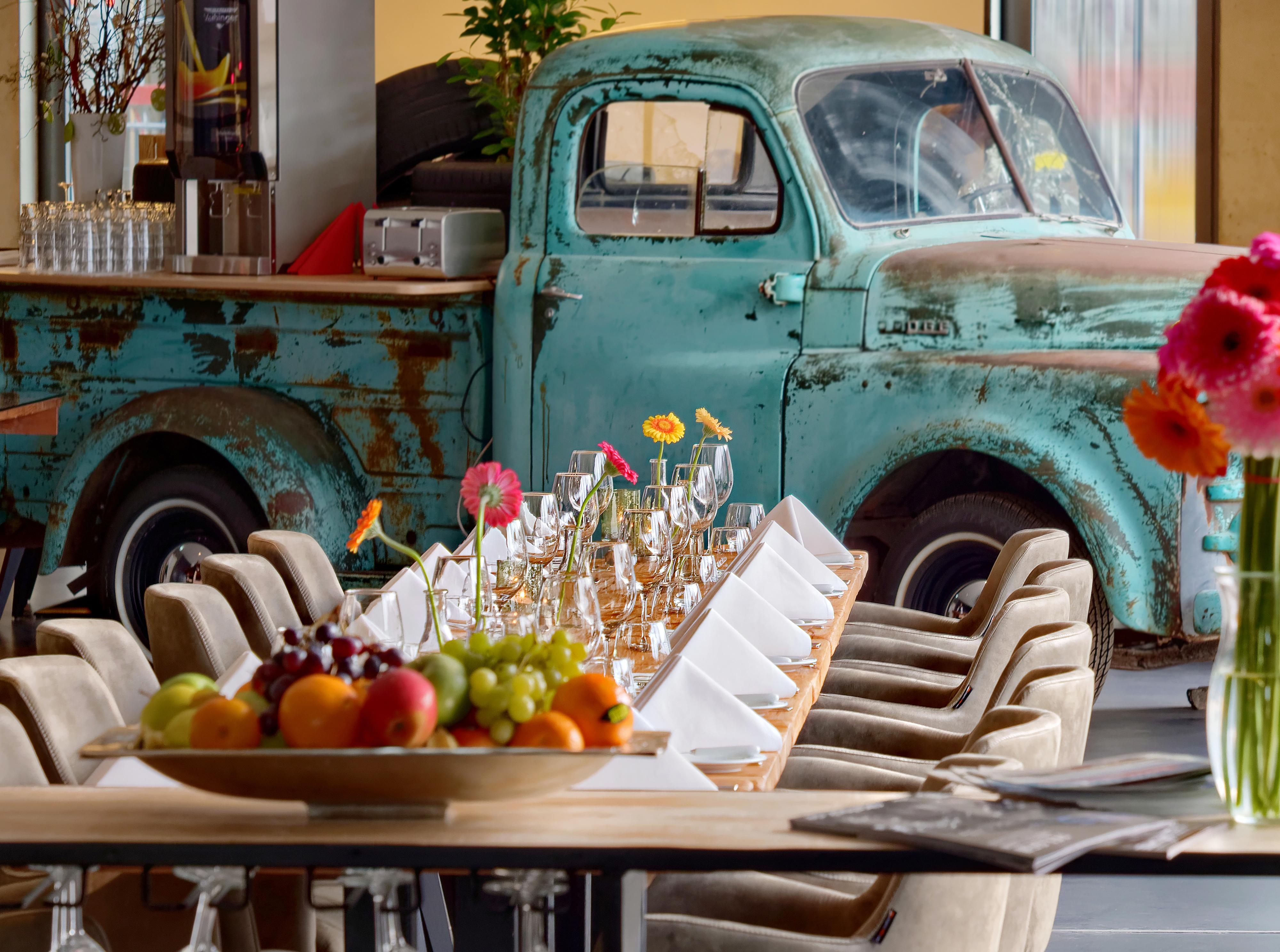 V8 Hotel Classic Motorworld Region Stuttgart Boeblingen Ngoại thất bức ảnh