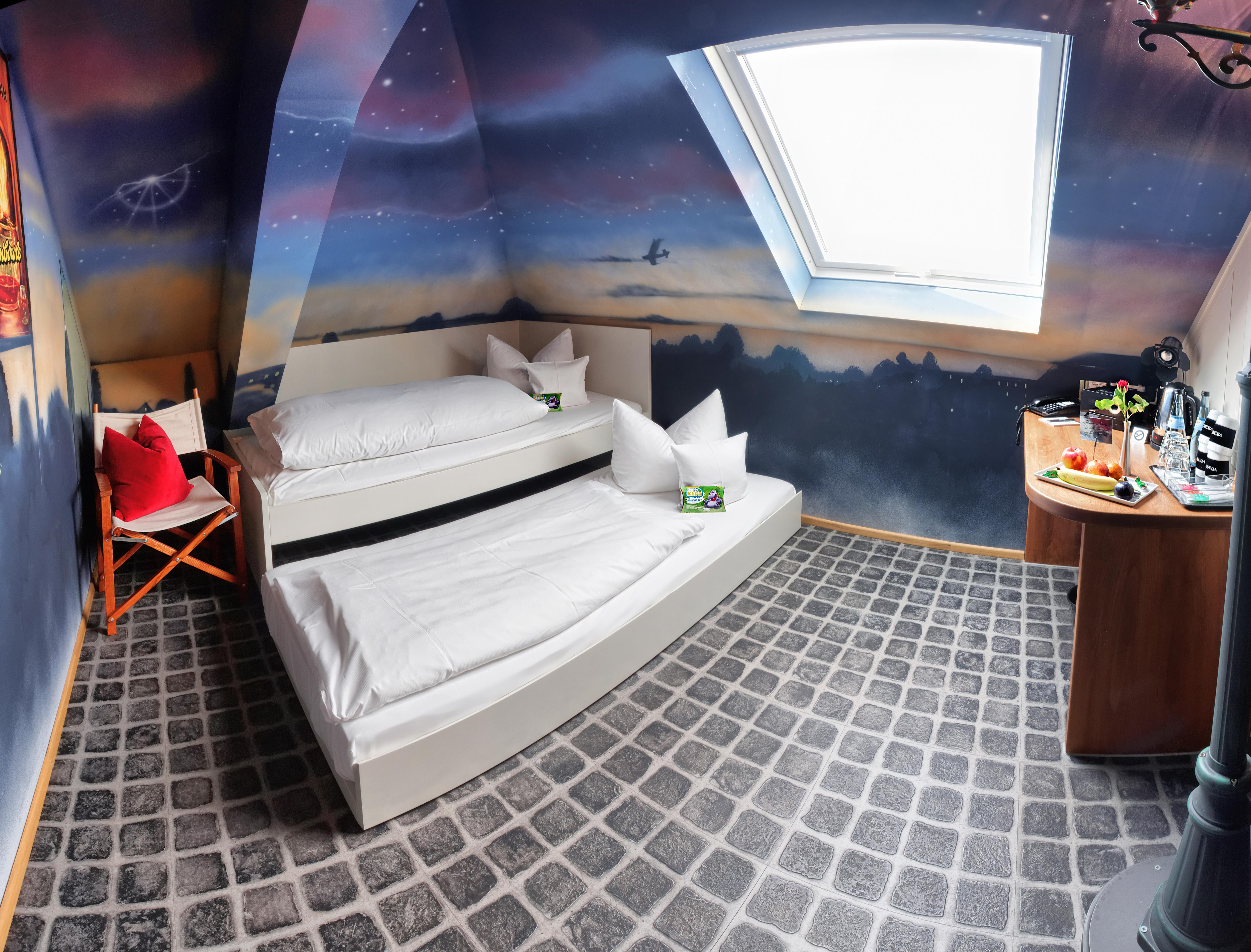 V8 Hotel Classic Motorworld Region Stuttgart Boeblingen Ngoại thất bức ảnh