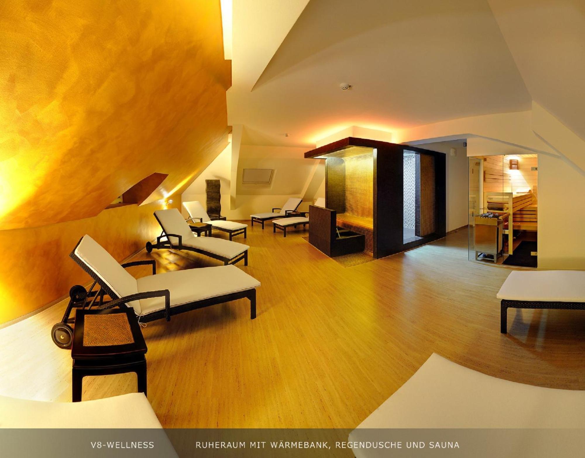 V8 Hotel Classic Motorworld Region Stuttgart Boeblingen Ngoại thất bức ảnh